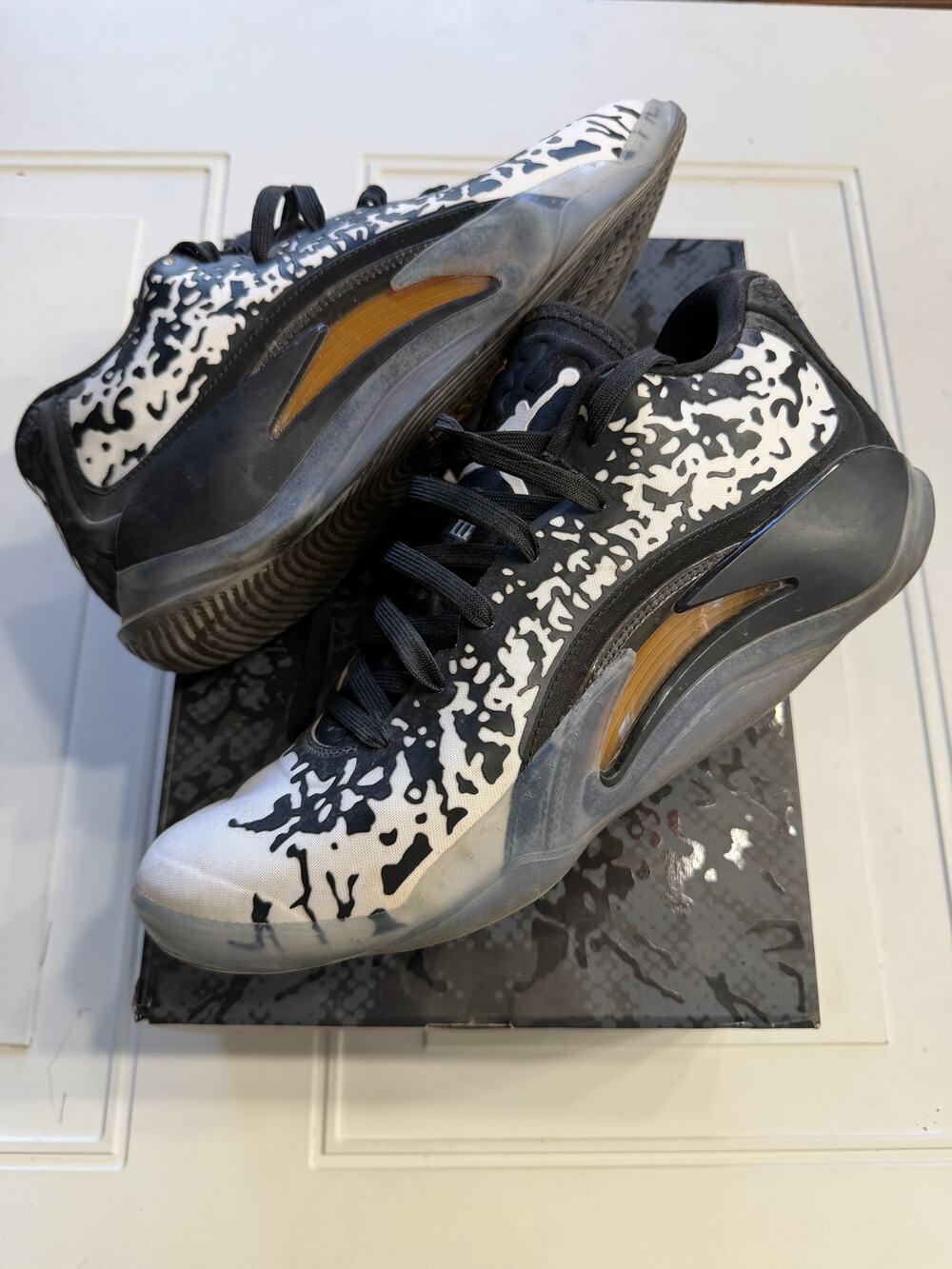 Nike Air Jordan Mens Sz 10 Gen Zion 3 Black White Basketball Sneakers + Box